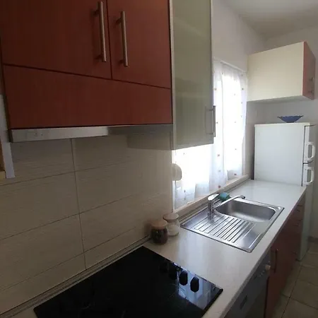 Milina شقة *